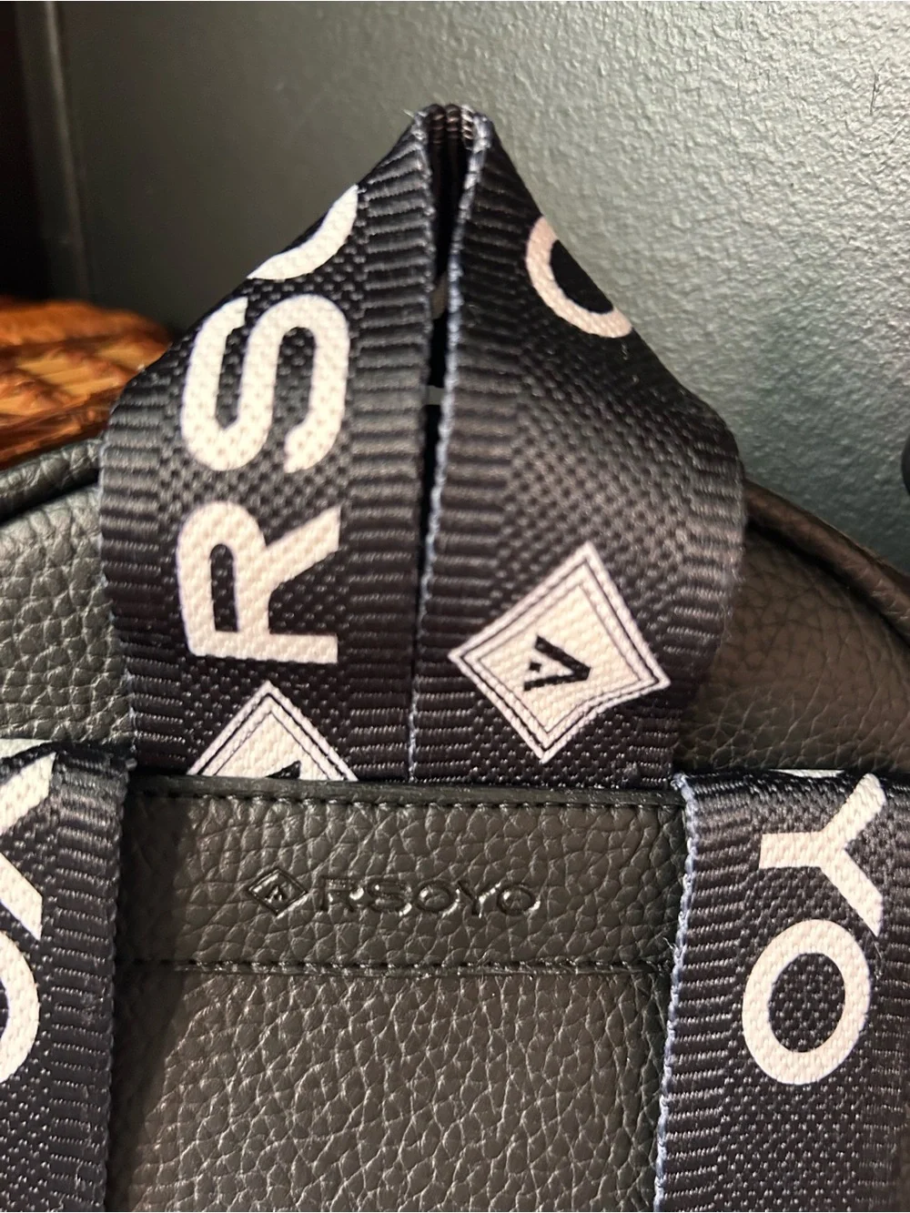 RSOYO Black Pebbled Leather Men's Backpack with Silver Accents -NWT-